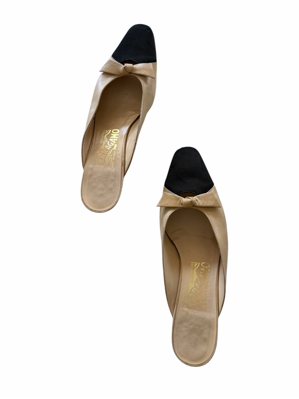 Salvatore Ferragamo Vintage Classic Two-Tone Bow Mules Black & Tan Women’s Heels - Picture 3 of 12